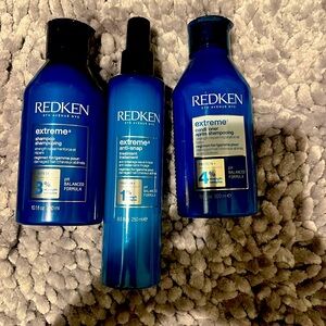 Redken extreme shampoo, conditioner and leave in